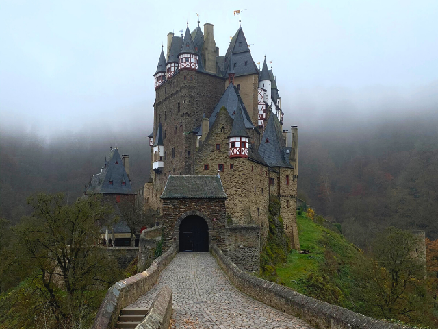 Everything you need to know to visit Eltz Castle, Germany
